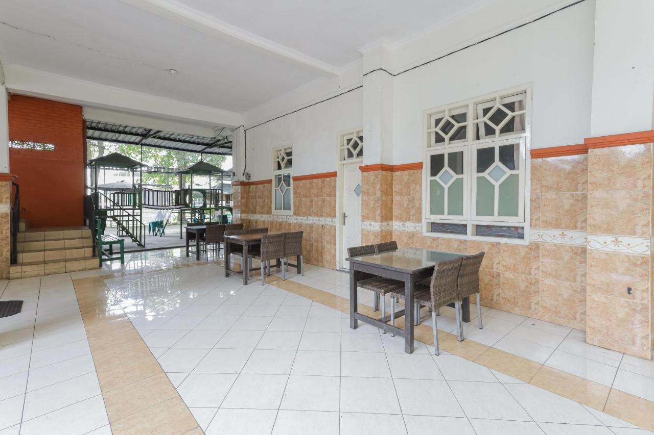 Oyo 2707 Graha Surya Syariah