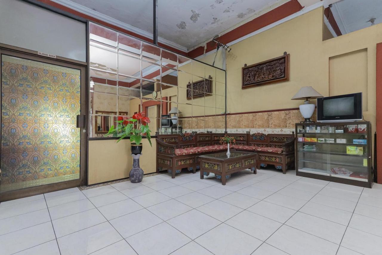 Oyo 2707 Graha Surya Syariah
