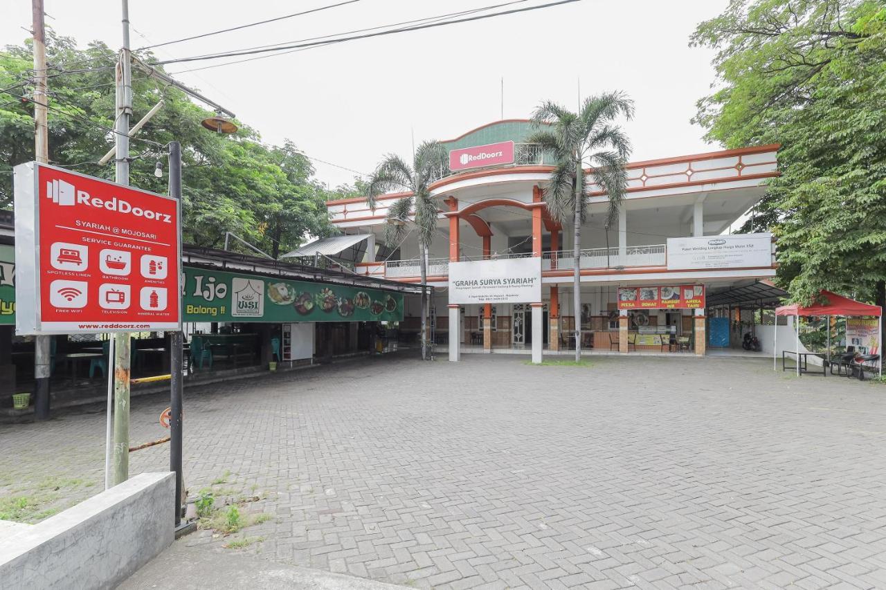 Hotel Oyo 2707 Graha Surya Syariah 2*