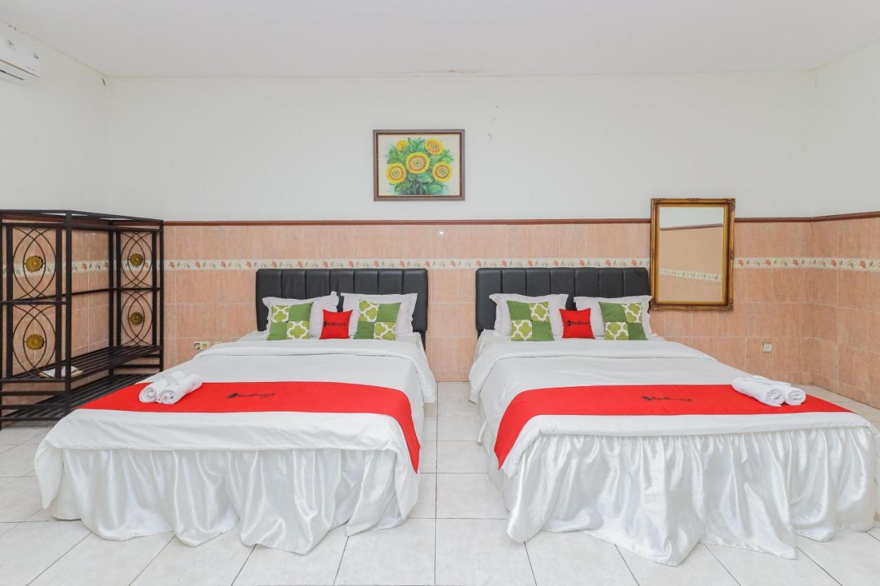 Oyo 2707 Graha Surya Syariah 2*